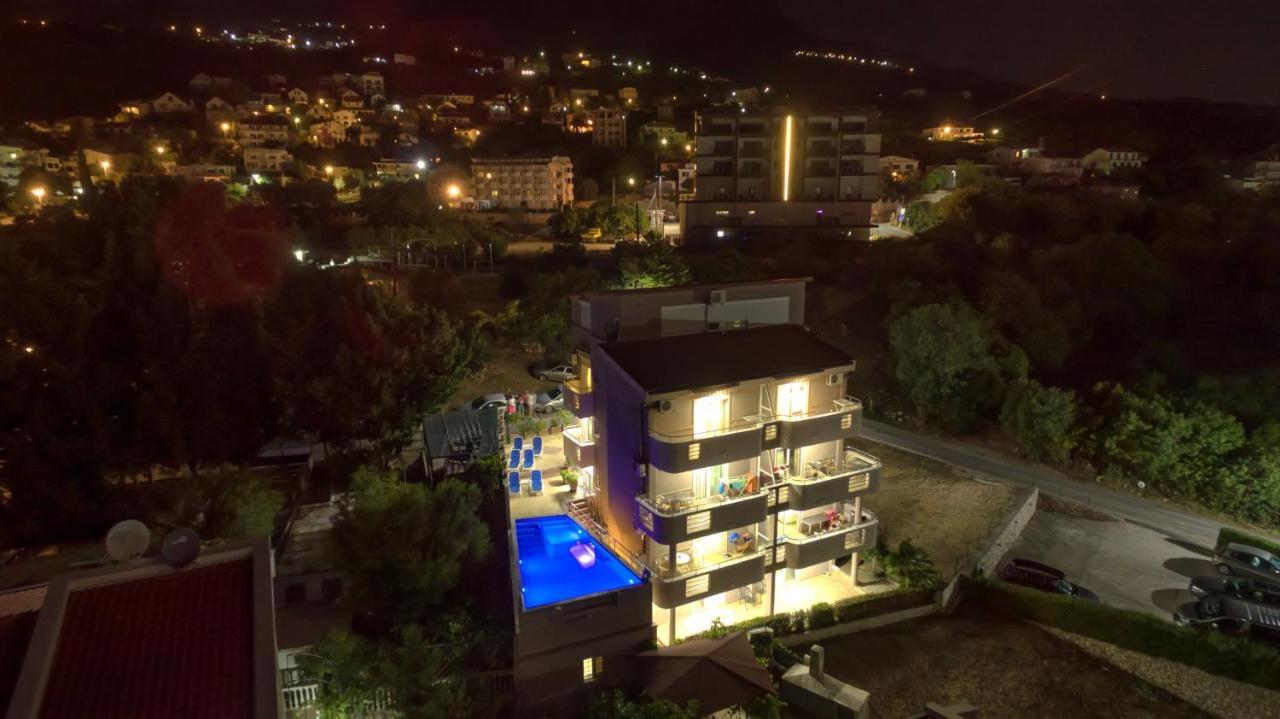 Ani Apartmani Dobra Voda Bagian luar foto