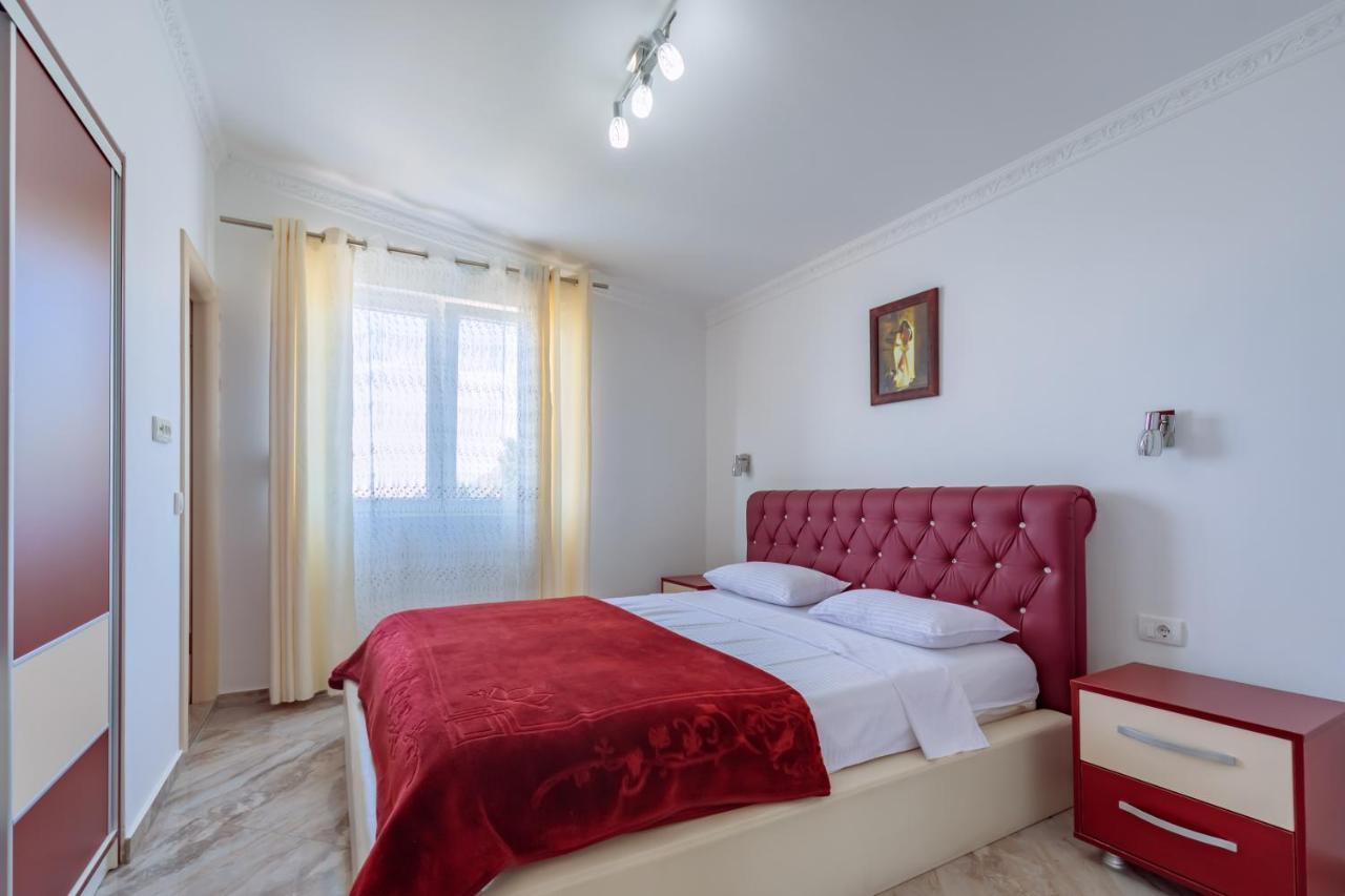 Ani Apartmani Dobra Voda Bagian luar foto