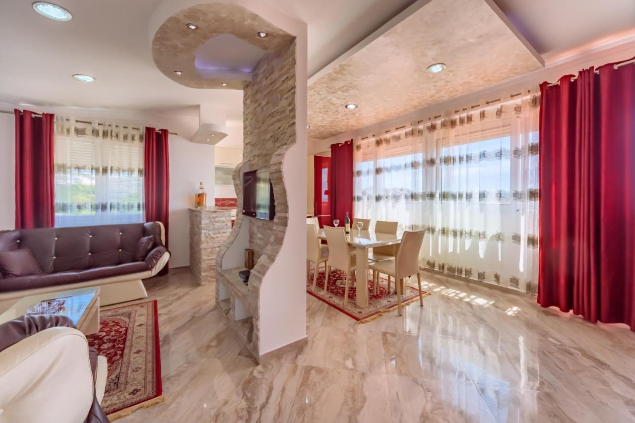 Ani Apartmani Dobra Voda Bagian luar foto