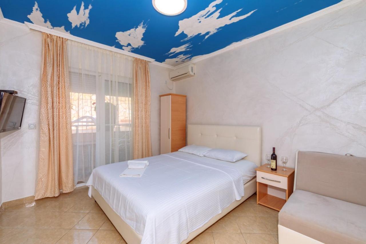 Ani Apartmani Dobra Voda Bagian luar foto
